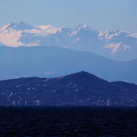 βατερή Πανσιόν