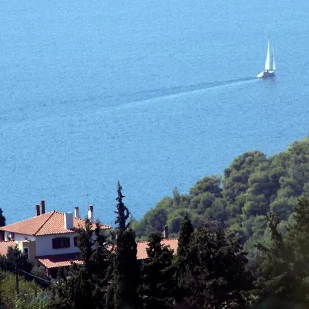 βατερή Πανσιόν